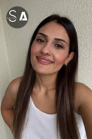 Elif K.